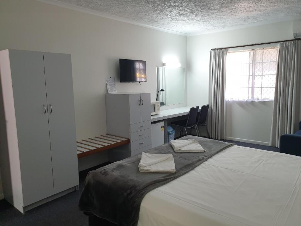 Shakespeare Motel Mackay Exteriör bild